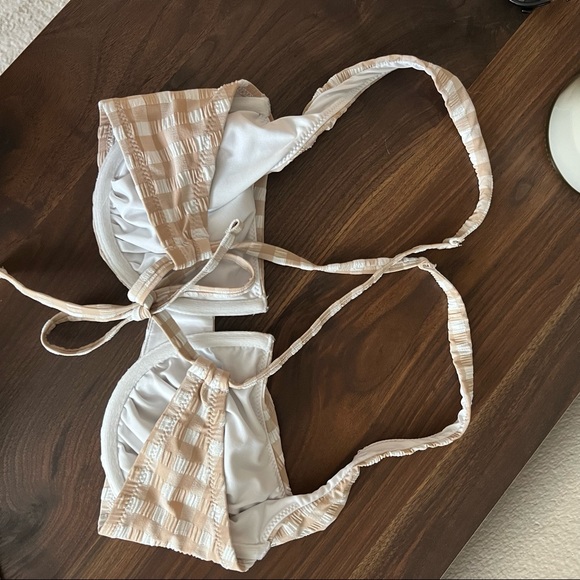 Tan Bikini Set - Picture 6 of 10